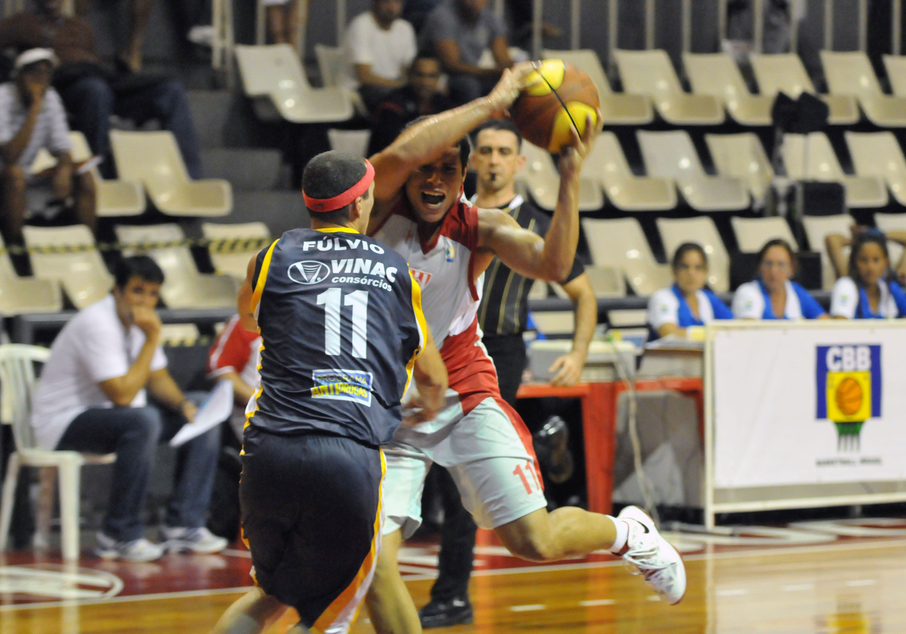 Com Murilo e Dedé, São José dos Campos terá time de basquete 3 x 3