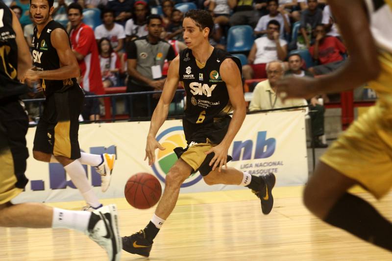 Matheus, do Basquete Cearense