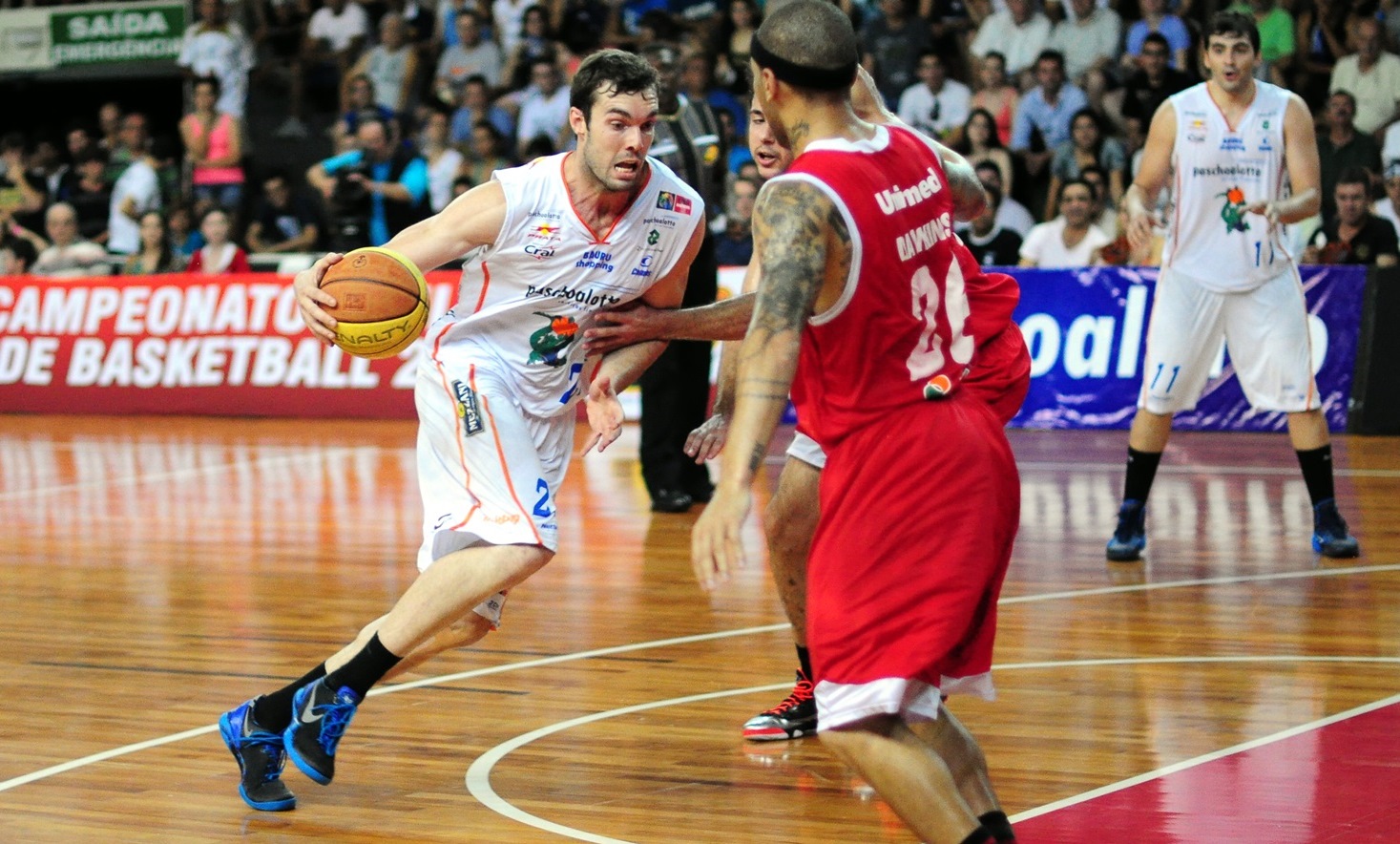 Murilo brilhou e teve atuação decisiva para a vitória bauruense (Caio Casagrande/Bauru Basket)