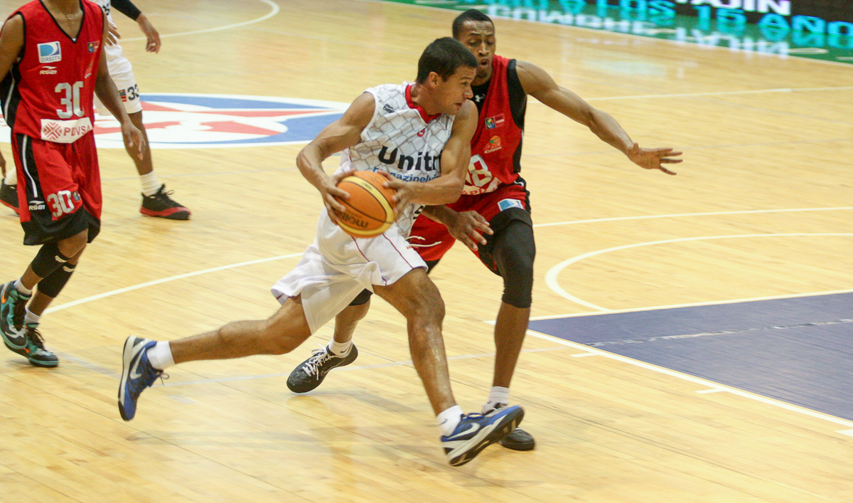 O Uberlândia venceu o Cocodrilos com 29 pontos de diferença e ficou com o terceiro lugar do Grupo E (Samuel Vélez/FIBA Américas)