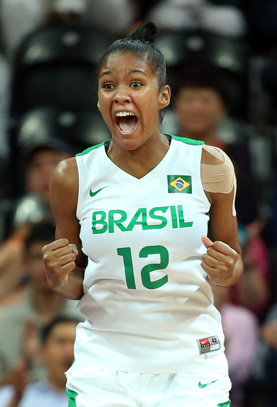 Damiris é um dos destaques da Seleção Brasileira (FIBA/Divulgação)