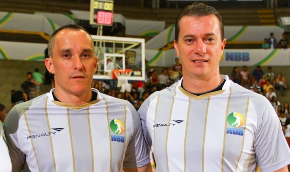 Benito e Maranho novamente representarão a arbitragem brasileira nas grandes competições internacionais (Divulgação)