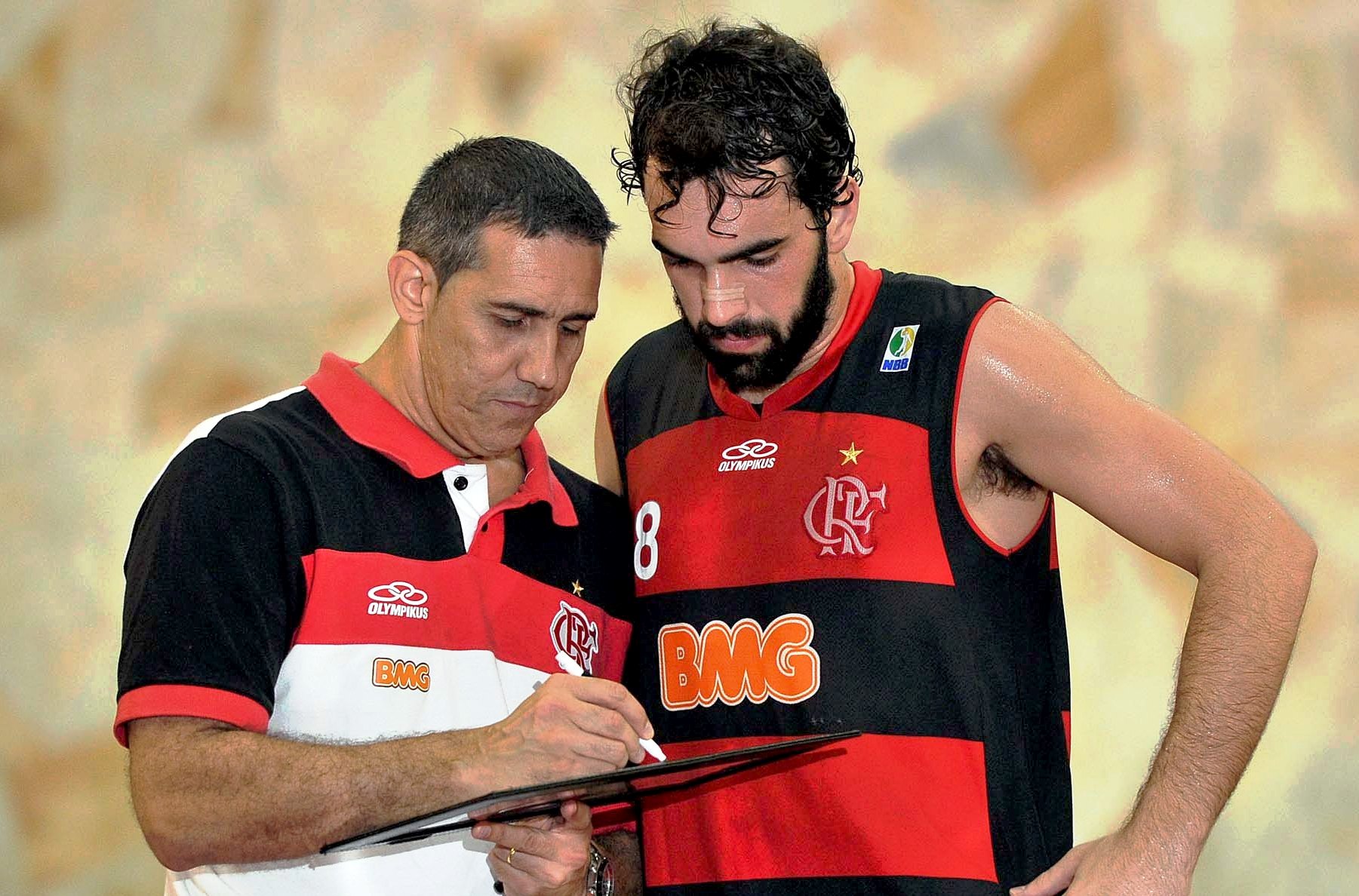 Benite e José Neto  também trabalharão juntos na Seleção Brasileira (João Pires/LNB)