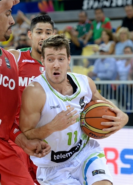 Armador Goran Dragic foi decisivo para as três primeiras vitórias da Eslovênia (FIBA/Divulgação)
