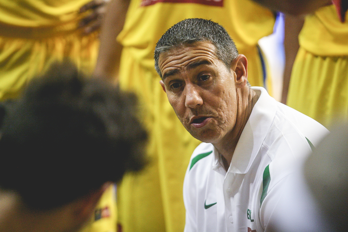 José Neto foi o treinador principal da Seleção Brasileira no Sul-Americano da Venezuela (Samuel Vélez/FIBA Américas)
