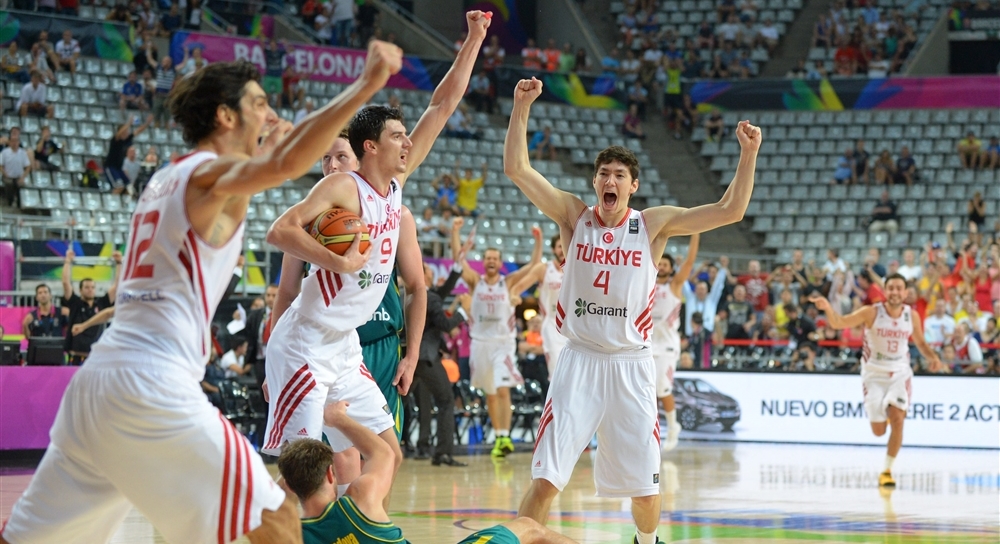 Turcos conquistaram a mais dramática vitória das oitavas do Mundial (FIBA/Divulgação)