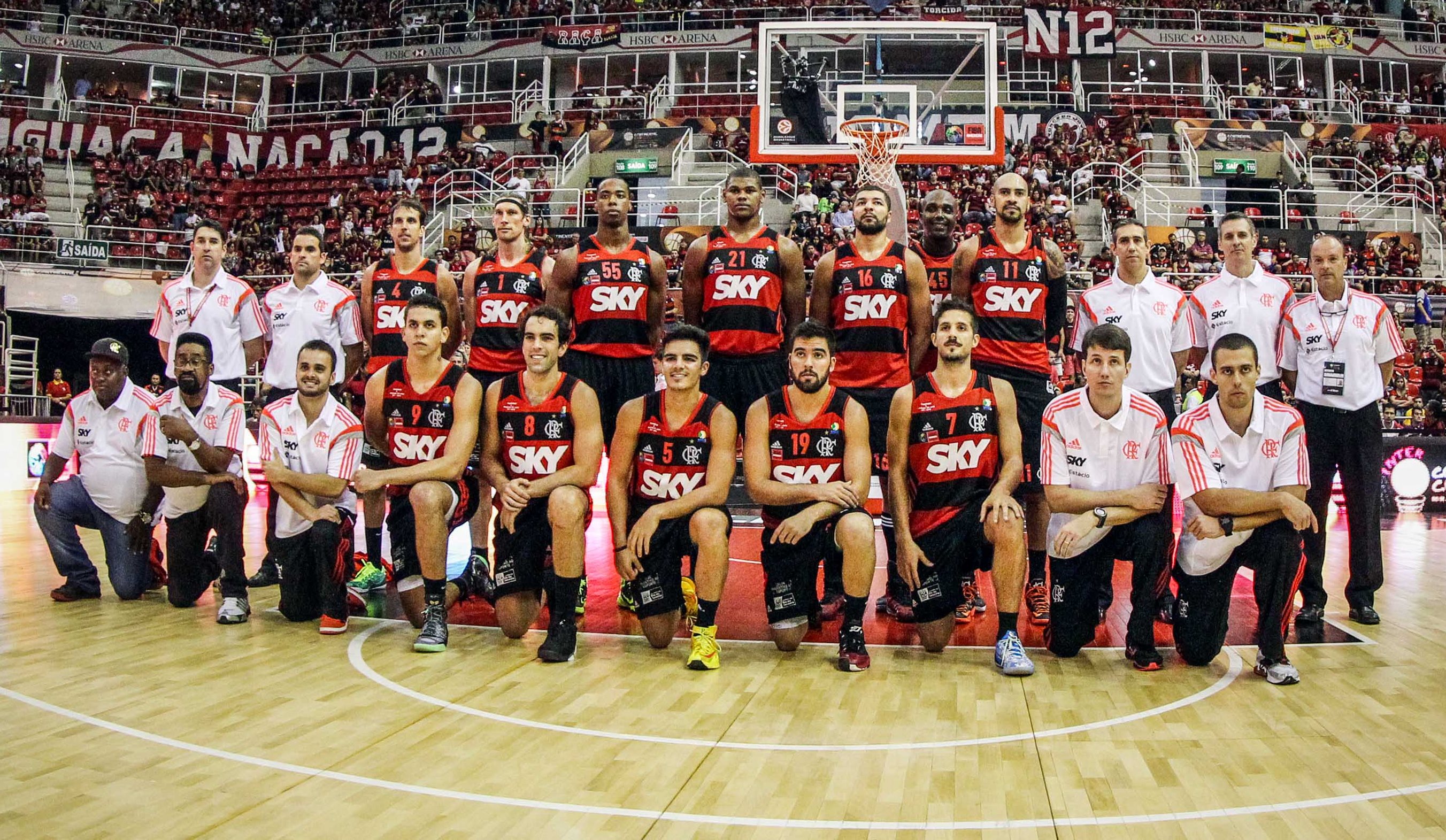 Força do elenco é uma das apostas para o Flamengo seguir fazendo história no basquete brasileiro (Gaspar Nóbrega/FIBA Américas)