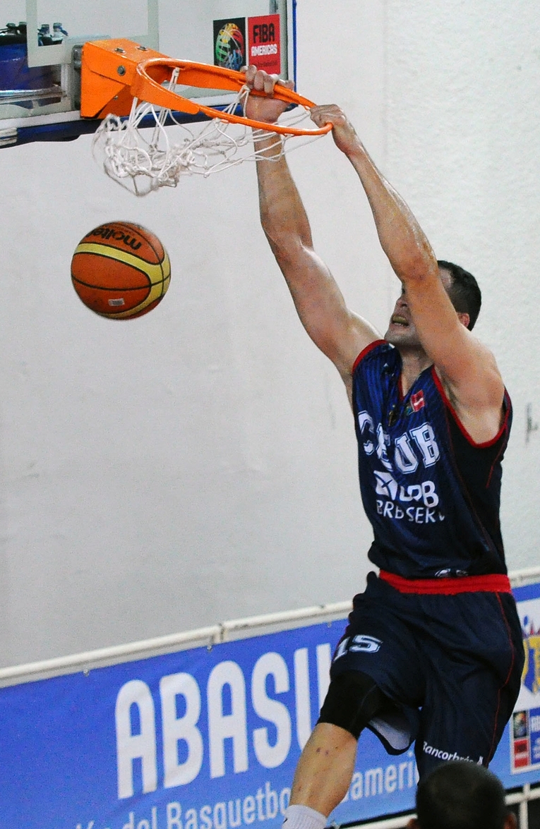 Cipolini fez um duplo-duplo de 20 pontos e 11 rebotes (Marcelo Figueras/FIBA Américas)