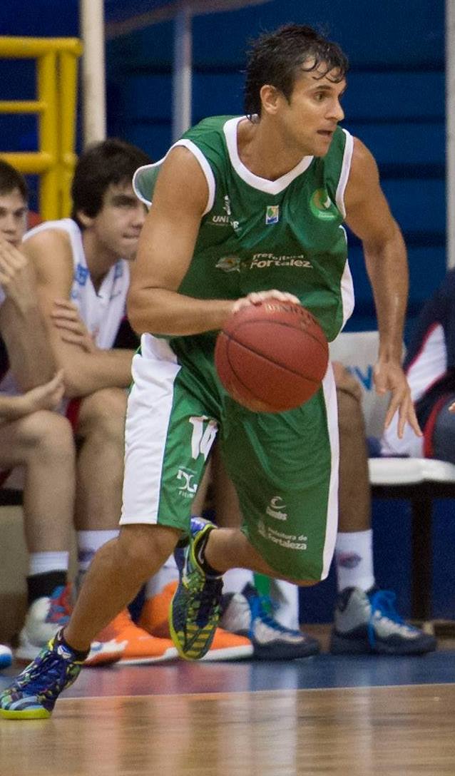 Hoje no Basquete Cearense, Fernando Fischer enfrentará o Bauru pela 1ª vez no NBB (Newton Nogueira/Divulgação)