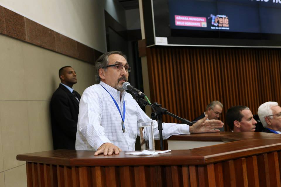 Kouros Monadjemi, primeiro presidente da LNB, discursando na Câmara Municipal de Belo Horizonte (Gabinete vereador Pelé do Vôlei e Eduardo Profeta - CMBH)
