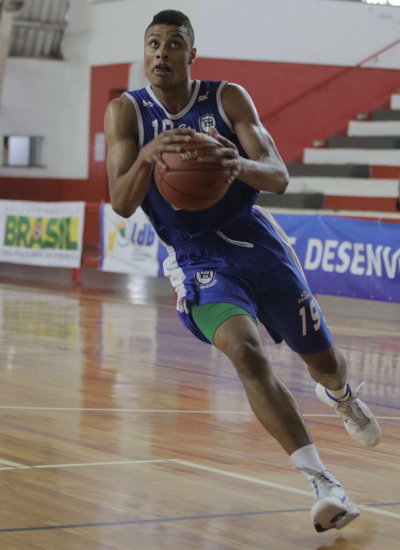 Humberto teve grande atuação na vitória pinheirense no grande clássico da cidade de São Paulo (João Neto/LNB)