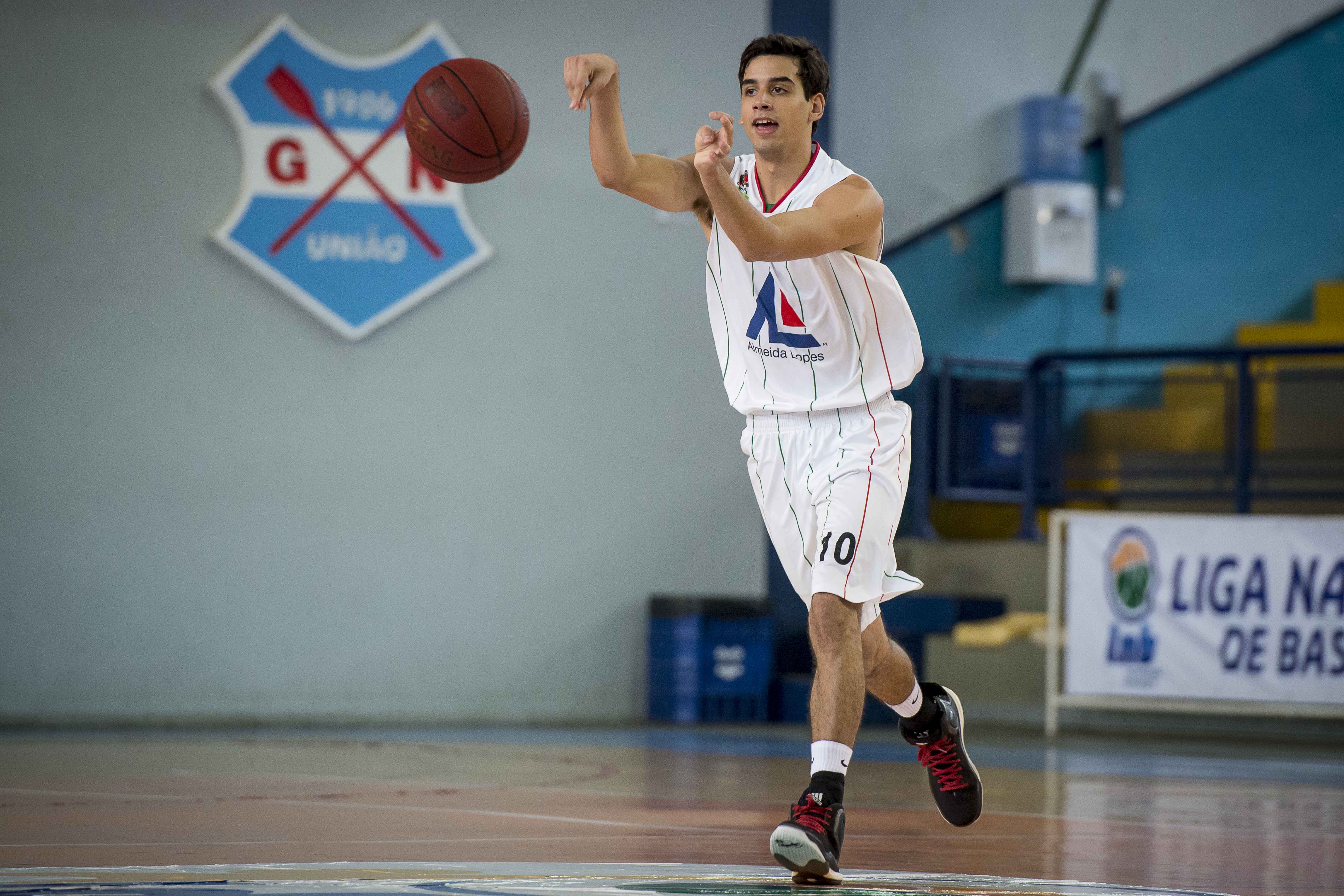 Frias Curitiba x Blumenau Liga de Desenvolvimento de Basquete 2014-9071