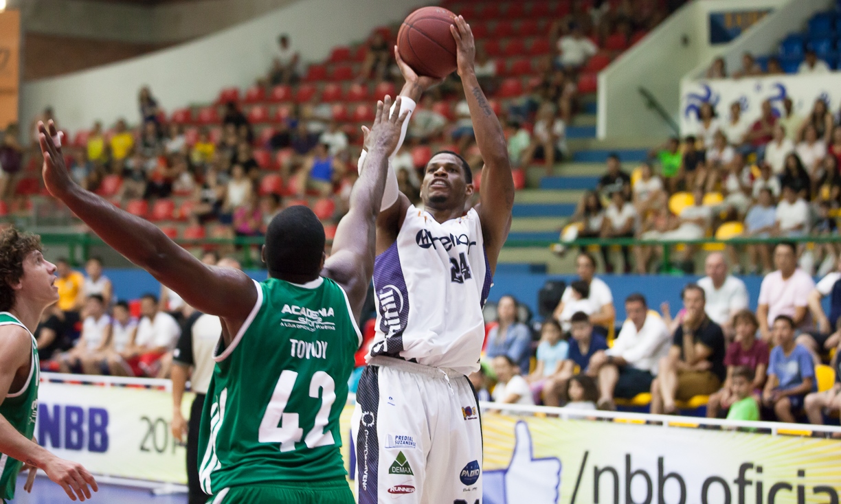 Cestinha do NBB 7 até o momento, Shamell é uma das esperanças do Mogi para uma vitória frente ao Flamengo (Allan Conti/Divulgação)