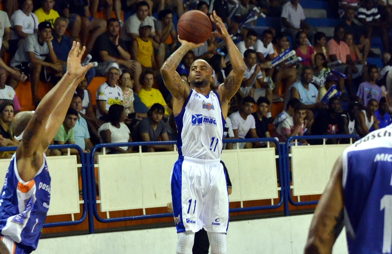 Jamaal, do Macaé, é dono da maior média de acerto nas bolas de 3 pontos da história do NBB (Henrique Costa/Bauru Basket)