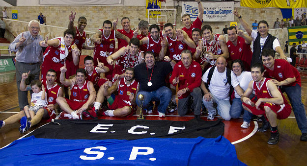 Pinheiros e São José fizeram duas finais de Campeonato Paulista seguidas, em 2011 e 2012 (Luiz Pires/LNB)