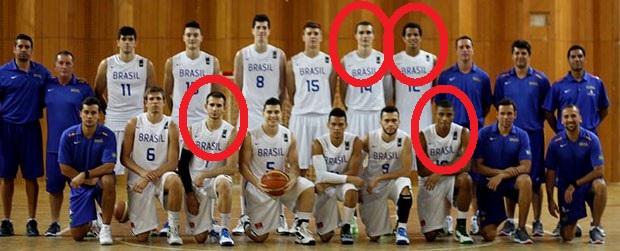 Quatro atletas presentes na final da LDB 2015 disputaram o Mundial Sub-19 pela Seleção Brasileira na República Tcheca (Divulgação/CBB)