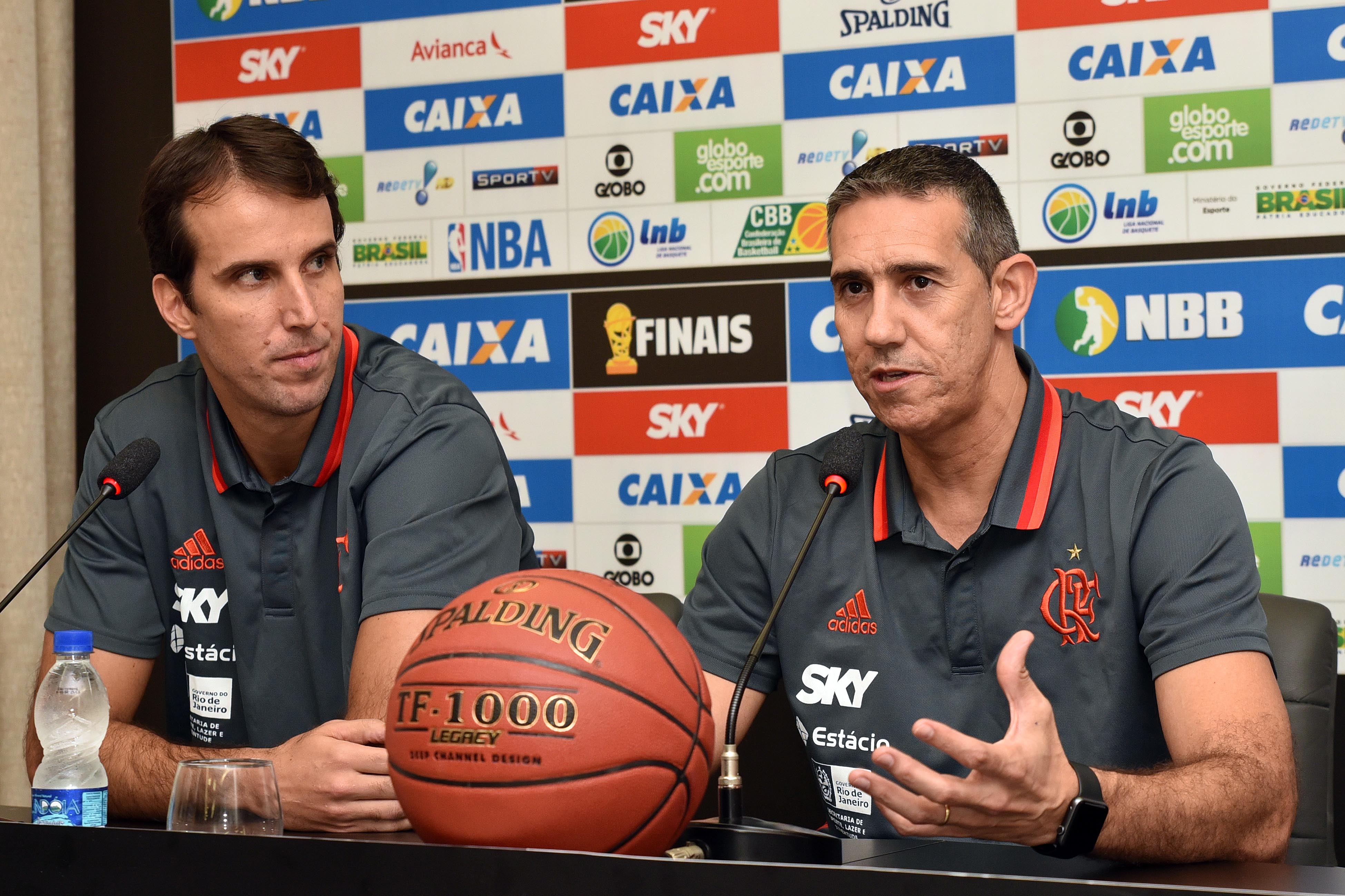 José Neto e Marcelinho Machado, do Flamengo