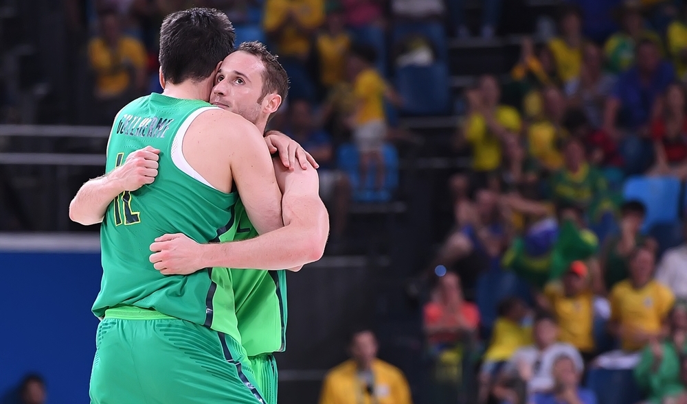 De olho na vaga: com vitória, Brasil precisa torcer por revés da Espanha para se classificar (FIBA/Divulgação)