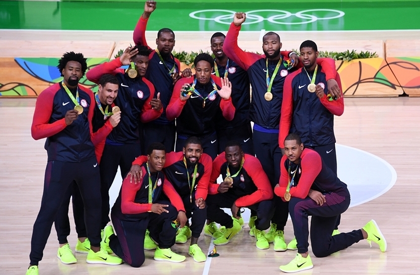 Seleção norte-americana conquistou medalha de ouro pela 15ª vez nos Jogos Olímpicos (FIBA/Divulgação)