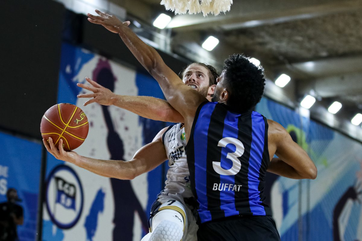 Crescenzi 22 Pontos 7 Bolas De 3 Vs Pinheiros Liga Nacional De