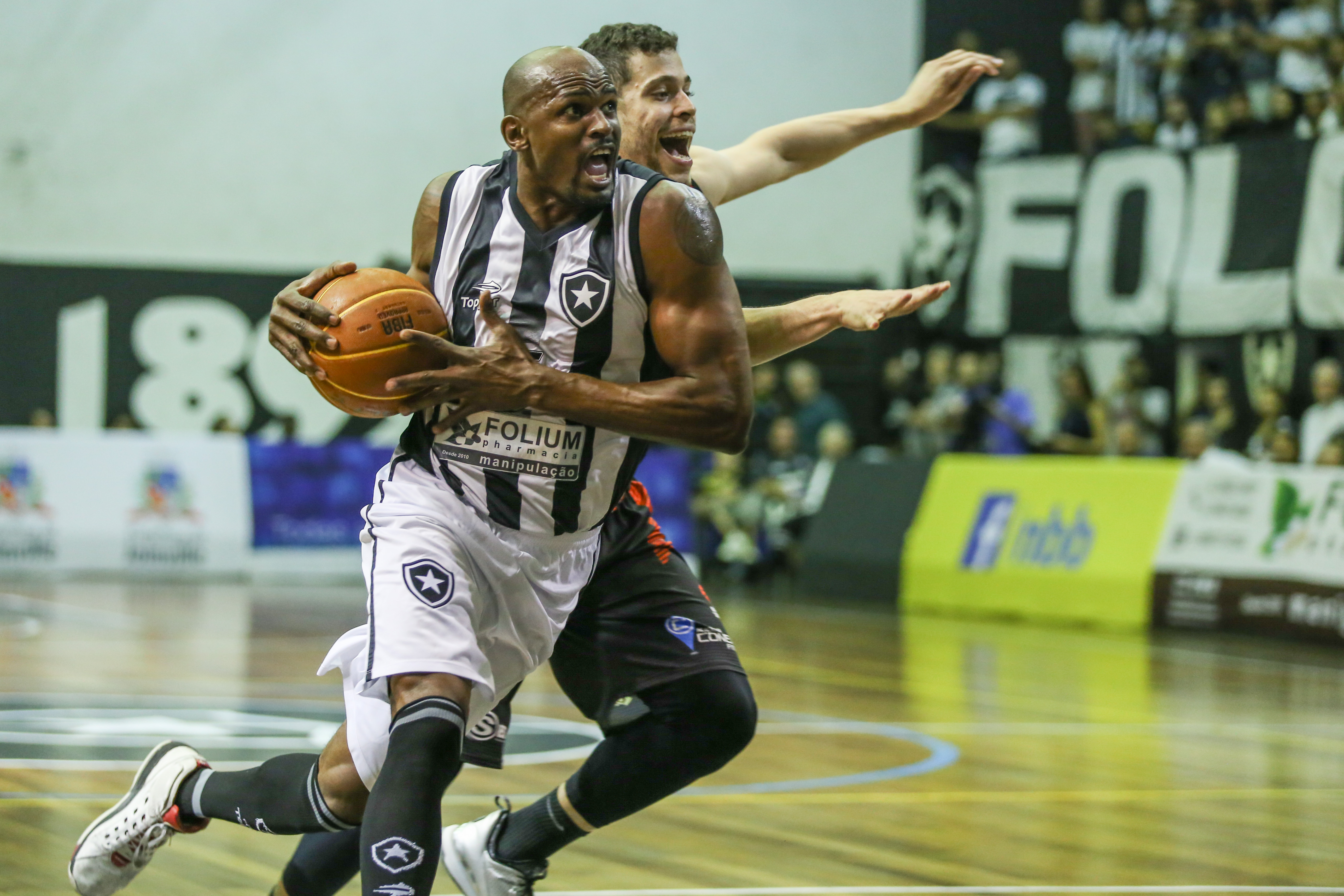 Basquete: Botafogo vence Nacional-URU e segue bem na briga para ir à final  da Liga Sul-Americana - FogãoNET