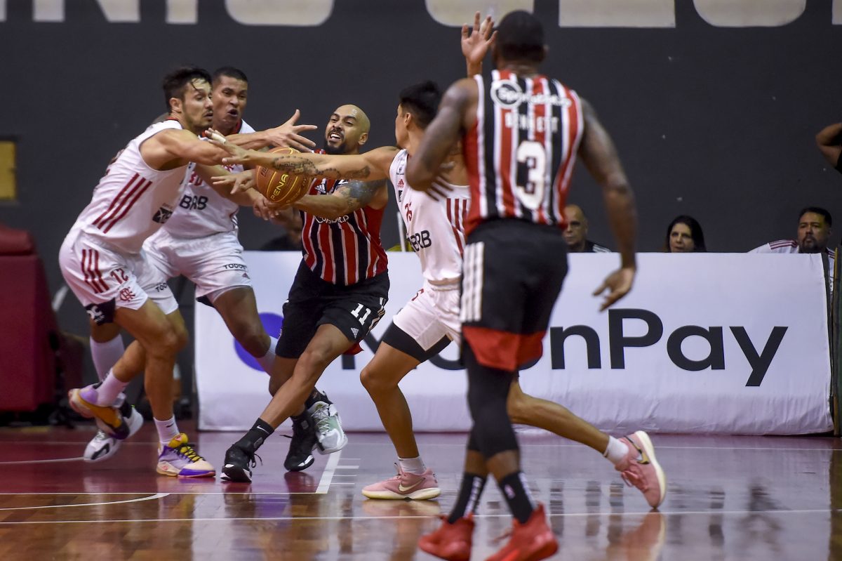 Playoffs NBB 2022/2023 | Flamengo 72 X 80 São Paulo | Semifinais | Jogo ...